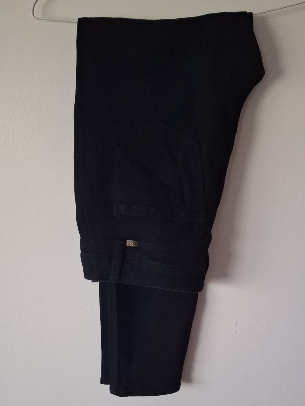 1822 Denim Women's Slim Straight Dark Navy Jeans